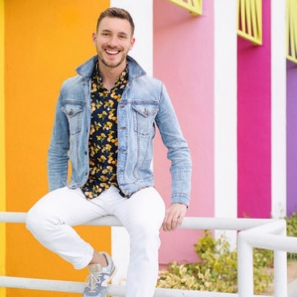 Chubbies Trucker Jean Jacket Light Acid Washed Blue 651 - Picture 3 of 8